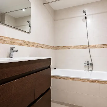 En Pleno Centro De Apartamento *