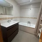 En Pleno Centro De Apartamento *